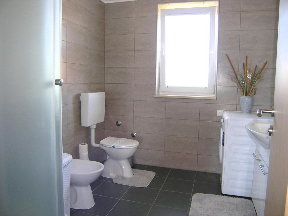 Apartment Goran Krk Town Luaran gambar